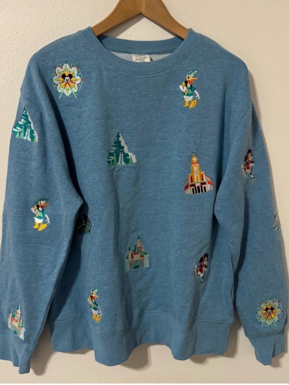 Disney Parks Embroidered Play in the Park Crewneck Sweatshirt Blue Cotton 2022-M